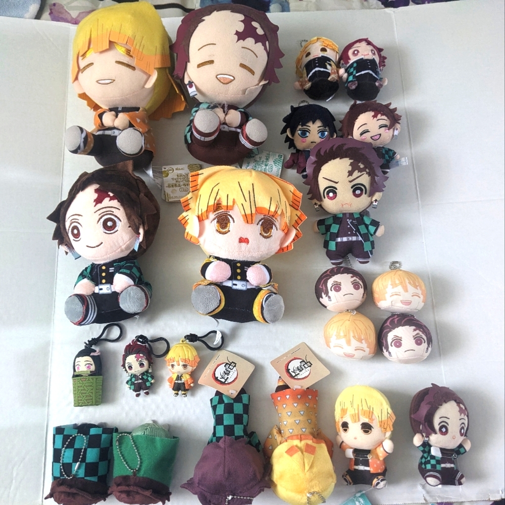 Demon Slayer Tanjirou Kamado and Zenitsu Agatsuma Lot